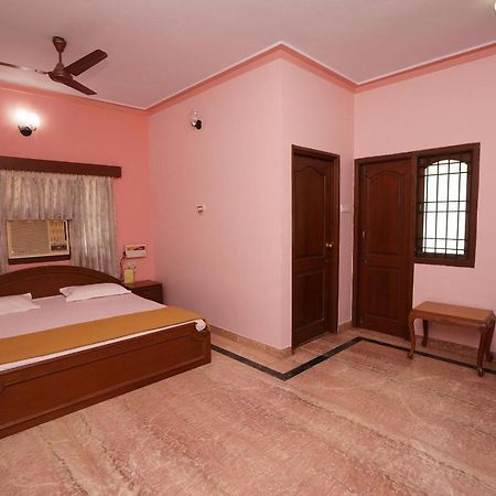 Lloyds Serviced Apartments,Krishna Street,T Nagar Ченай Екстериор снимка