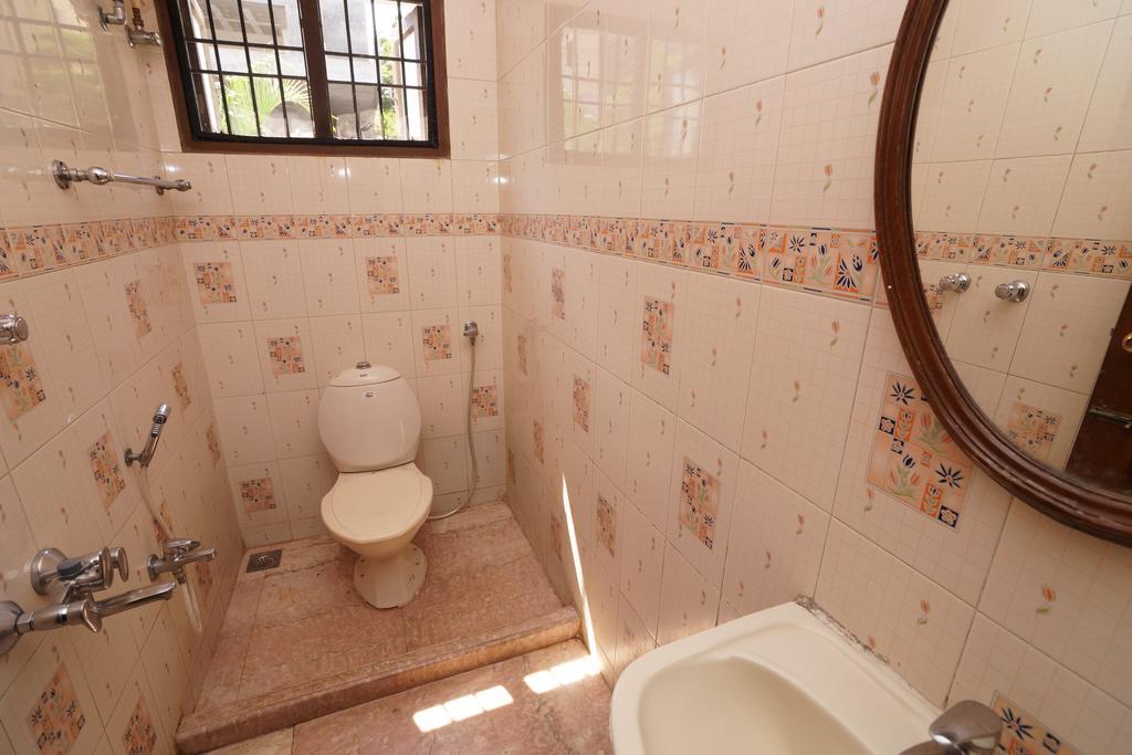 Lloyds Serviced Apartments,Krishna Street,T Nagar Ченай Екстериор снимка